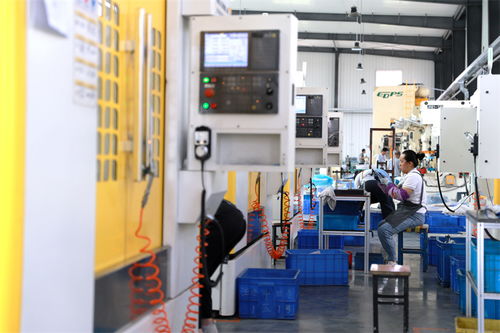 山東聊城 汽車零部件生產忙，汽車零配件批發蓬勃發展