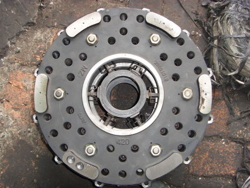 卓越品質(zhì)，誠(chéng)信經(jīng)營(yíng)——薩克斯離合器片批發(fā)，助力汽配事業(yè)騰飛